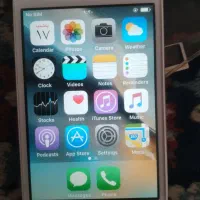 s4ایفون در حد نو