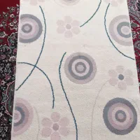 قالیچه کرم،تمیزوشیک وخوش رنگ
