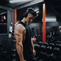 اجاره-کافی-شاپ-باشگاه-بدنسازی