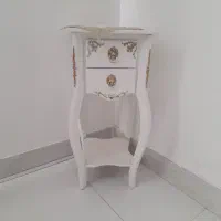 میزتلفن با تابلو