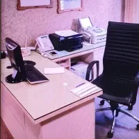 استخدام خانم جهت انجام کارهای اینترنتی شرکت