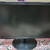 مانیتور سامسونگ کاملا سالم