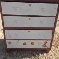 دراور ۶ کشاب  اتاق بچه