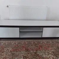 میز تلویزون در حد نو