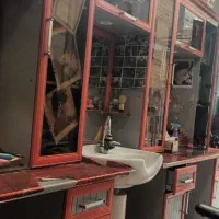 ویترین آرایشگاه|آرایشگاه و سالن‌های زیبایی|مشگین شهر, |دیوار