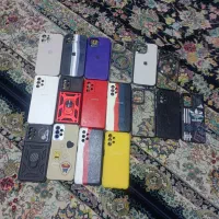 تعدادی قاب موبایل آیفون و اندروید