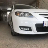 مزدا۳ سفید