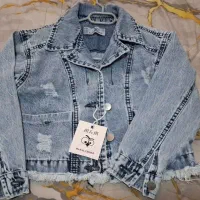 لباس کاملا نودخترانه