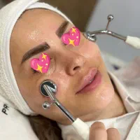 تخفیف ویژه پاکسازی و فشیال تخصصی همراه با دستگاه
