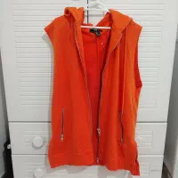 لباس|لباس|برخوار, |دیوار