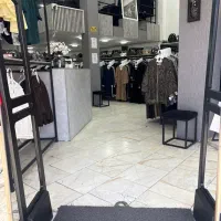 به چند فروشنده خانم مجرب نیازمندیم