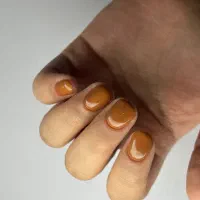 ب مدل رایگان  برای کاشت ناخن نیاز دارم