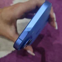 آیفون ۱۶ نرمال در حد نو بدون کوچکترین خط و خش
