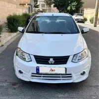 ساینا ۱۴۰۱ ex رنگ سفید شاسی سینی سالم