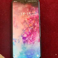 سامسونگ Galaxy A50 با حافظهٔ ۶۴ گیگابایت