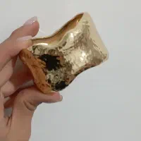 گوشواره و بنگل|بدلیجات|قدس, شهر‌قدس|دیوار