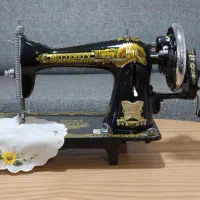 چرخ‌خیاطی قدیمی در حد نو سالم