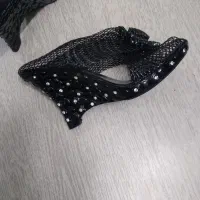 نیم بوت|کیف، کفش، کمربند|اصفهان, باغ فدک|دیوار