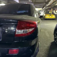 ریو وارداتی مدل ۱۳۸۵ بدون رنگ