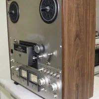 ریل دک اسپیکر اکایی akai