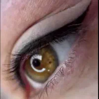 اموزش و انجام تمامی خدمات زیبایی