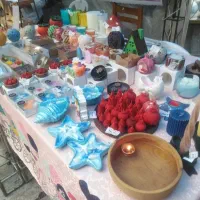 بازارچه صنایع دستی و محصولات محلی / دست سازه