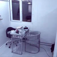 اجاره صندلی و میز  ناخن