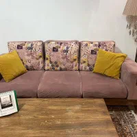 مبل راحتی محکم تمیز و سالم