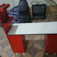 میز و صندلی