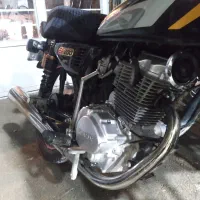 موتورسیکلت ۲۰۰ کویر