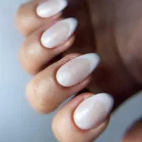 انجام خدمات ناخن با تخفیف ویژه(کاشت)