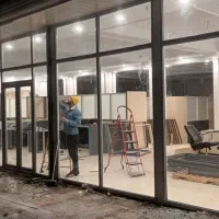 تولید و نصب  انواع درب و پنجره های دوجداره