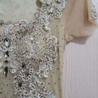 لباس مجلسی|لباس|رشت, آزادگان|دیوار