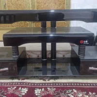 میز تلویزیون ال جی شیشه ای