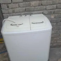 لباس شویی دو قلو