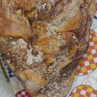 شهاب سنگهای مشکوک|جواهرات|قم, امامزاده ابراهیم|دیوار