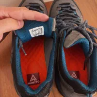 دو عدد کفش کوهنوردی و نیم بت هامتو|کیف، کفش، کمربند|همدان, |دیوار