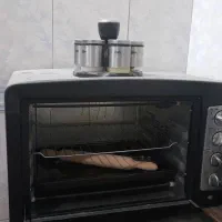 یک دستگاه توستر بزرگ کاملا سالم|اجاق گاز و لوازم برقی پخت‌وپز|حمیدیا, |دیوار