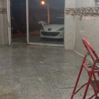 مغازه اجاره در بر خ میرداماد