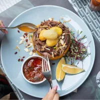 و یتر خانوم ( سالن دار ) نیمه وقت / حقوق 25 میلیون|استخدام خدمات فروشگاه و رستوران|تهران, دروس|دیوار