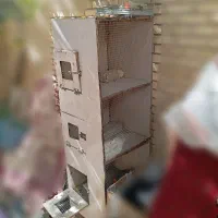 یه عدد قفس بزرگ سالم