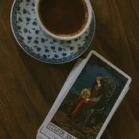 فال قهوه و تاروت