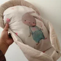 آغوشی قنداق فرنگی