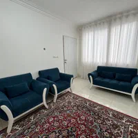 مبل ۷ نفره و میز غذا خوری ۴ نفره ست