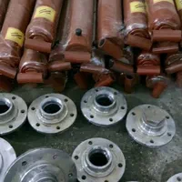 تولید و فروش انواع توپی و جک تریلی تراکتور|عمده‌فروشی|بروجرد, |دیوار