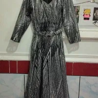 لباس مجلسی سنگ‌دوزی شده