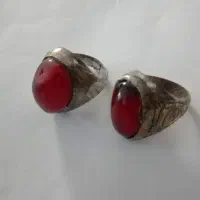 انگشتر عقیق و تسبیح و جانمایی مخملی