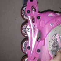 اسکیت دخترانه|دوچرخه، اسکیت، اسکوتر|فردیس, شهرک ۱۱۰|دیوار