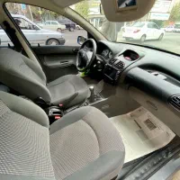 206 SD v8 مدل ۹۸|خودرو سواری و وانت|رشت, یخسازی|دیوار