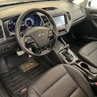 سراتو مدل2017 مشابه صفر|خودرو سواری و وانت|تهران, صادقیه|دیوار